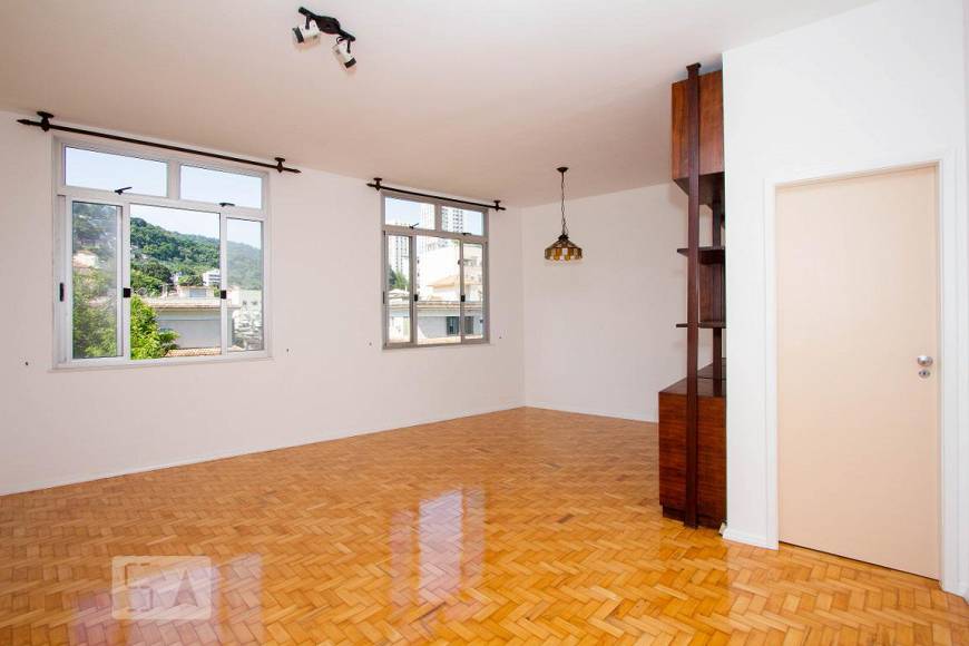Foto 1 de Apartamento com 2 Quartos para alugar, 83m² em Laranjeiras, Rio de Janeiro