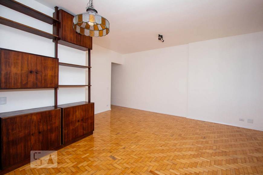 Foto 3 de Apartamento com 2 Quartos para alugar, 83m² em Laranjeiras, Rio de Janeiro