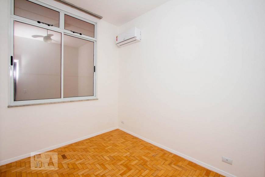 Foto 5 de Apartamento com 2 Quartos para alugar, 83m² em Laranjeiras, Rio de Janeiro