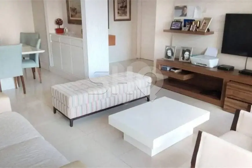 Foto 2 de Apartamento com 2 Quartos à venda, 121m² em Vila Romana, São Paulo