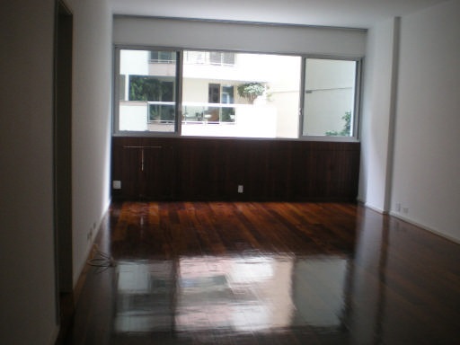 Foto 1 de Apartamento com 3 Quartos para alugar, 148m² em Copacabana, Rio de Janeiro