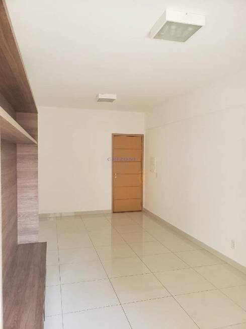Foto 1 de Apartamento com 3 Quartos para alugar, 86m² em Jardim Panorama, Bauru