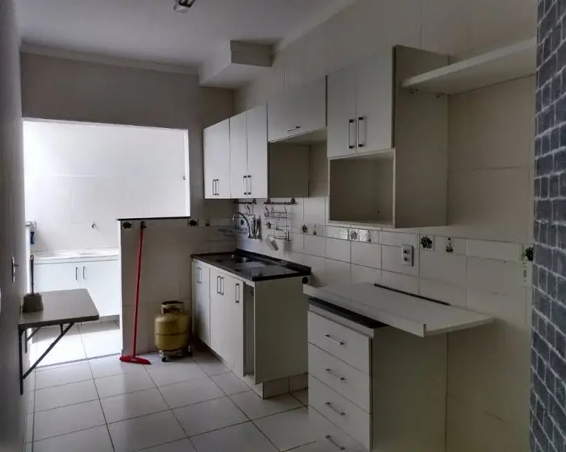 Foto 3 de Apartamento com 3 Quartos para alugar, 70m² em Vigilato Pereira, Uberlândia