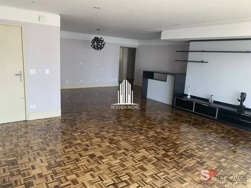Foto 2 de Apartamento com 4 Quartos à venda, 240m² em Santo Antônio, São Caetano do Sul