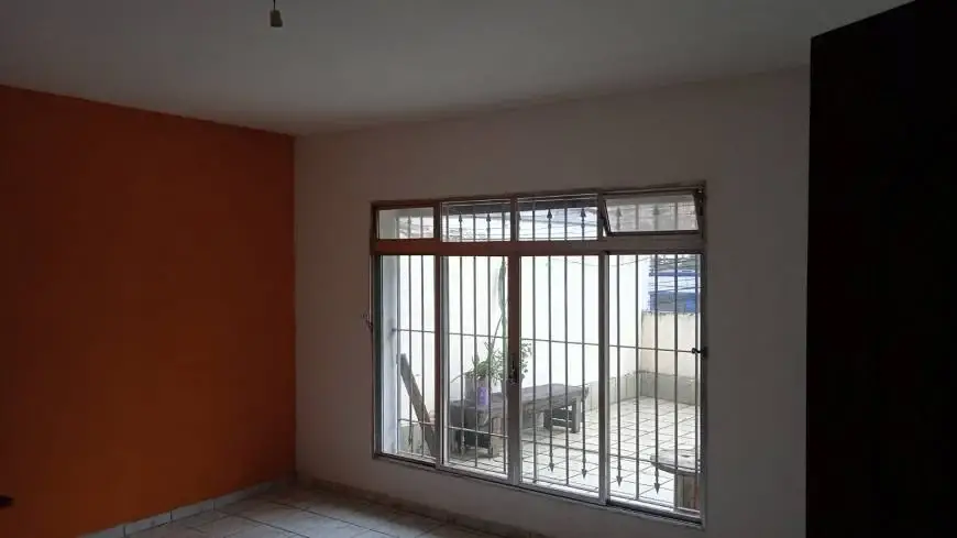 Foto 1 de Casa com 2 Quartos para alugar, 70m² em Cidade dos Bandeirantes, São Paulo