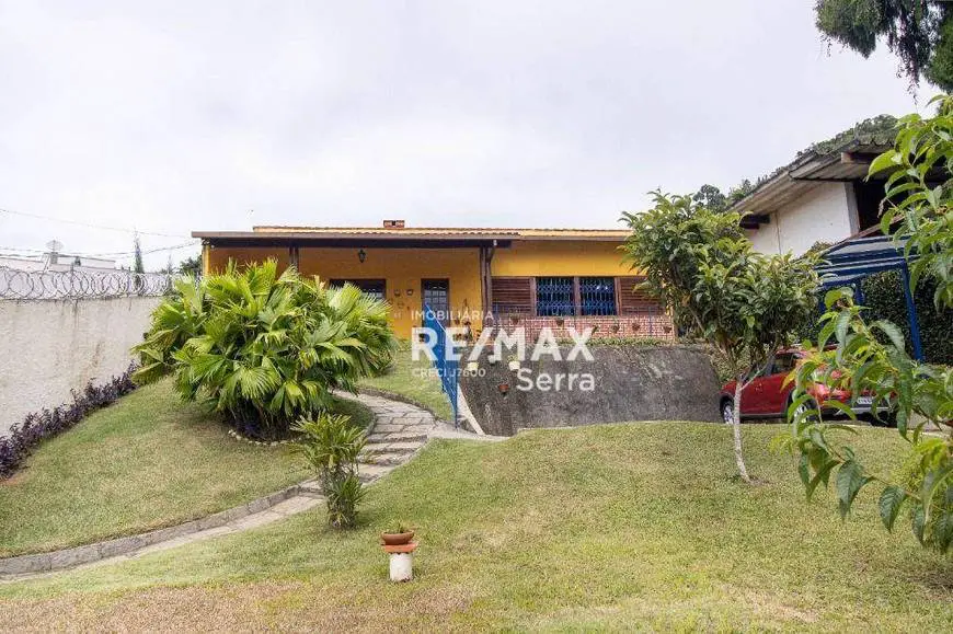 Foto 1 de Casa com 2 Quartos à venda, 138m² em Iúcas, Teresópolis