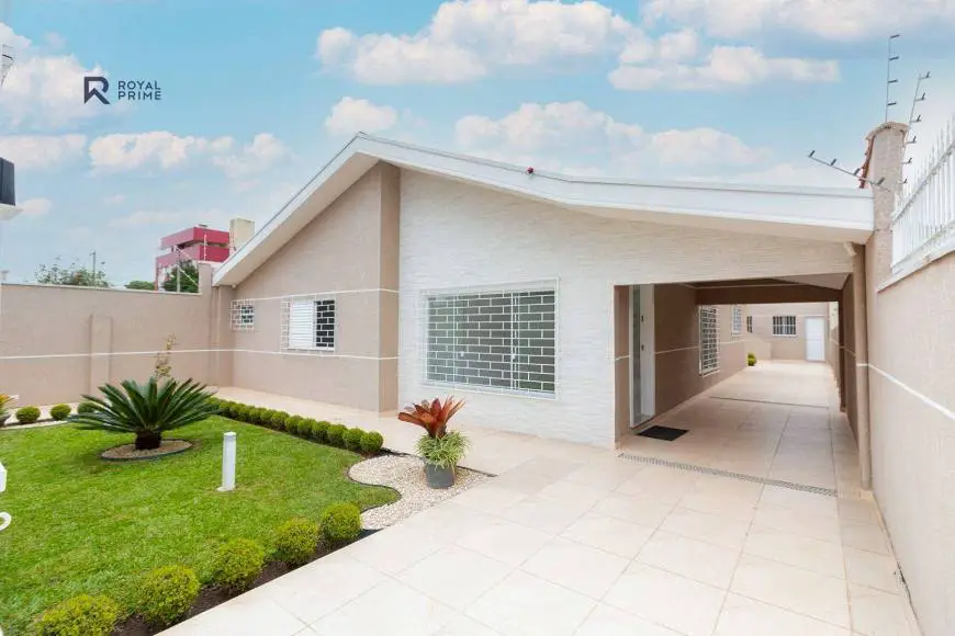 Foto 1 de Casa com 3 Quartos para alugar, 243m² em Alto da Rua XV, Curitiba
