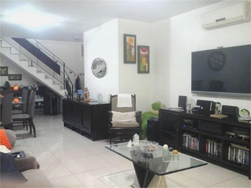 Foto 1 de Casa com 3 Quartos à venda, 160m² em Chácara Santo Antônio, São Paulo