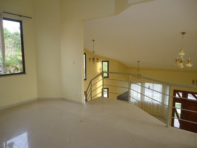 Foto 5 de Casa de Condomínio com 5 Quartos para alugar, 400m² em Ponta Negra, Manaus
