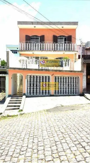 Foto 1 de Sobrado com 4 Quartos à venda, 290m² em Jardim Pilar, Santo André
