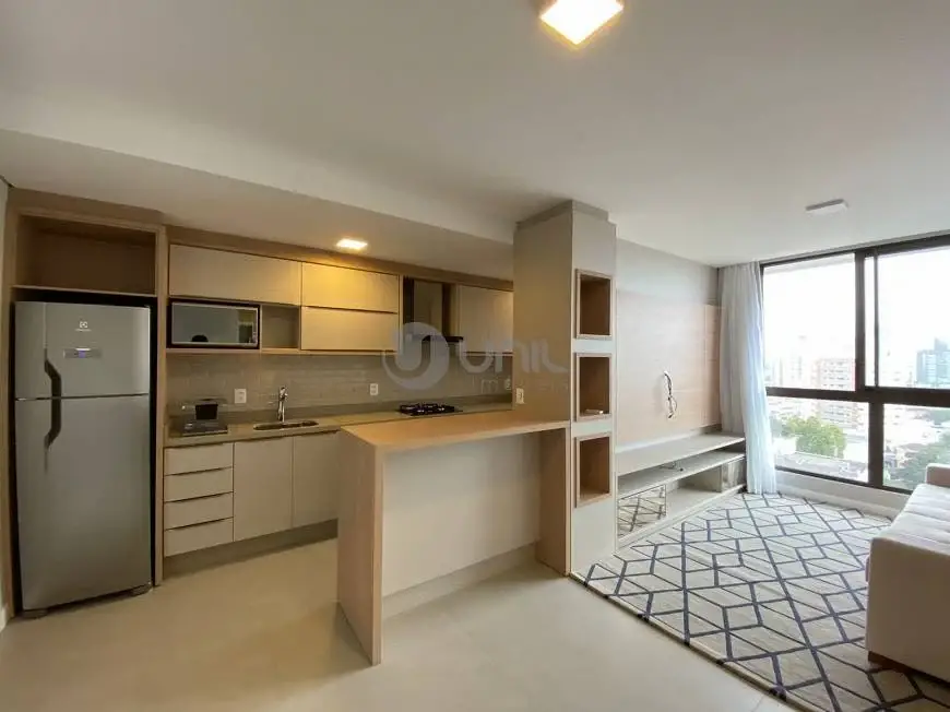 Foto 1 de Apartamento com 2 Quartos à venda, 64m² em Estreito, Florianópolis