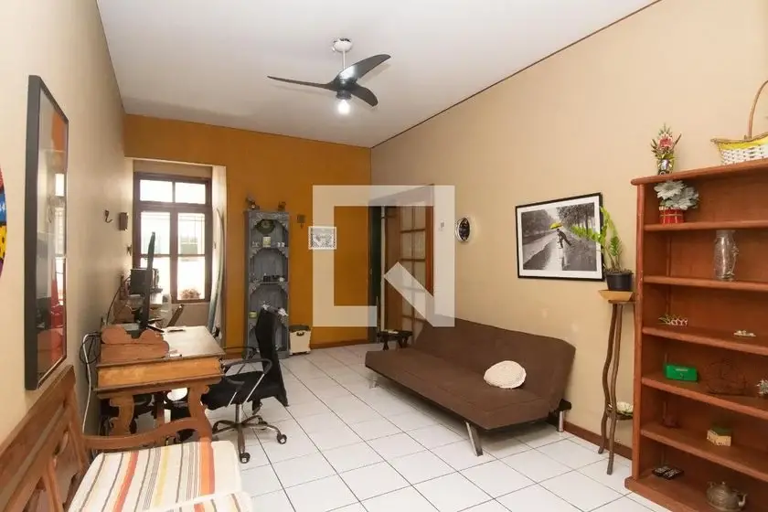 Foto 1 de Apartamento com 2 Quartos para alugar, 107m² em Leme, Rio de Janeiro
