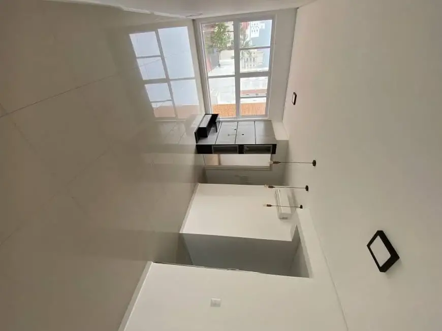 Foto 1 de Apartamento com 2 Quartos para alugar, 70m² em Nacoes, Balneário Camboriú