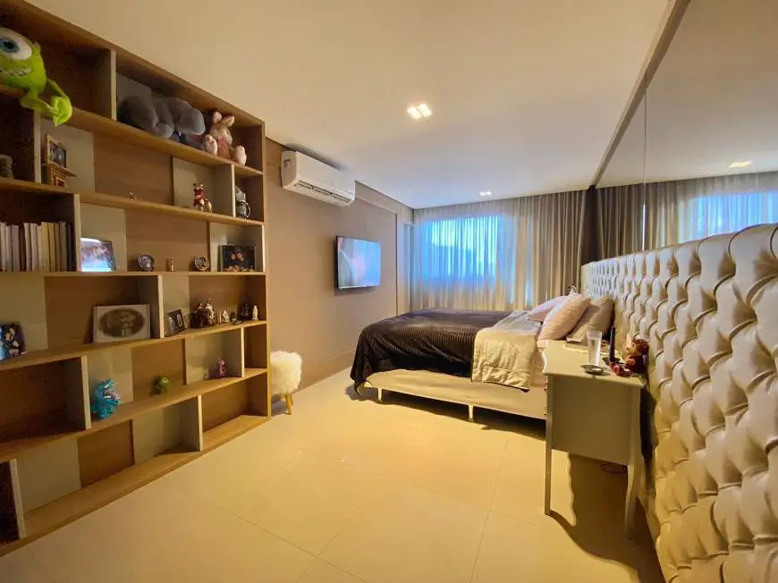 Foto 5 de Apartamento com 2 Quartos à venda, 150m² em Ponta Verde, Maceió