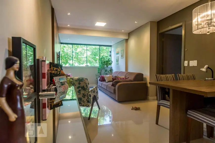 Foto 1 de Apartamento com 3 Quartos à venda, 78m² em Boa Vista, Porto Alegre