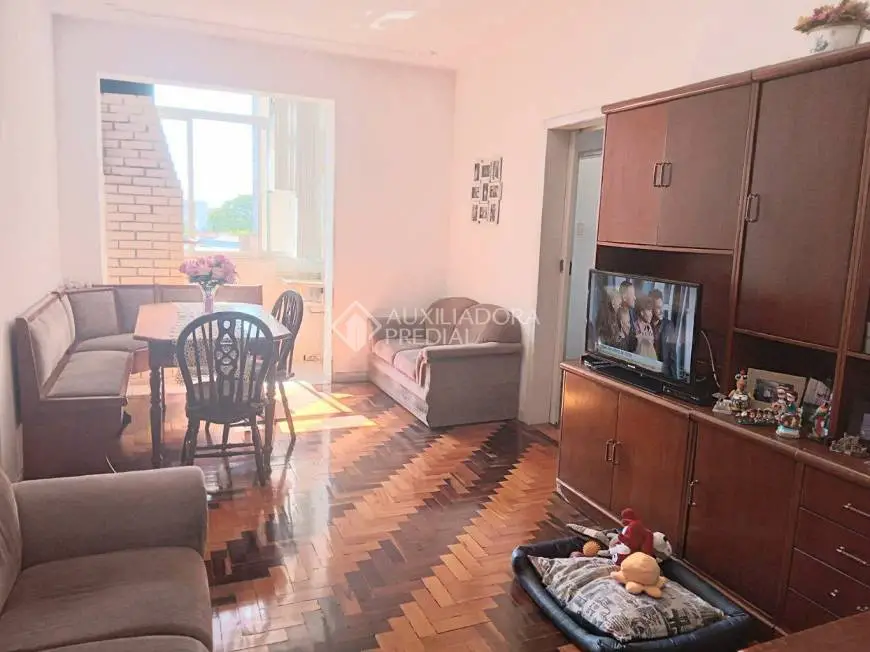 Foto 1 de Apartamento com 3 Quartos à venda, 97m² em Floresta, Porto Alegre