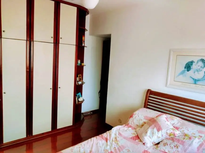 Foto 2 de Apartamento com 3 Quartos à venda, 120m² em Icaraí, Niterói