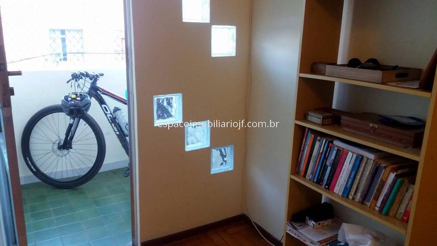 Foto 3 de Apartamento com 3 Quartos à venda, 89m² em Paineiras, Juiz de Fora