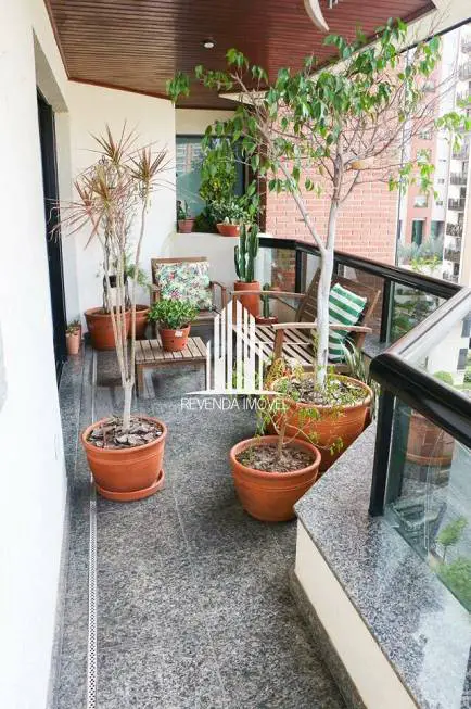 Foto 4 de Apartamento com 3 Quartos à venda, 137m² em Vila Gomes Cardim, São Paulo