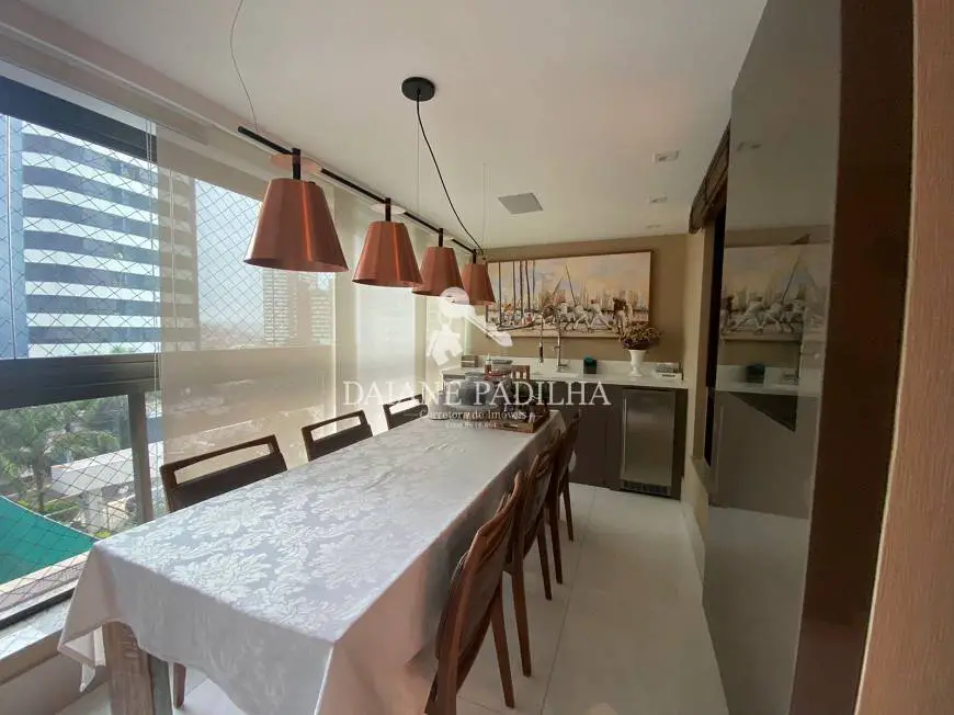 Foto 5 de Apartamento com 4 Quartos à venda, 208m² em Candeal, Salvador