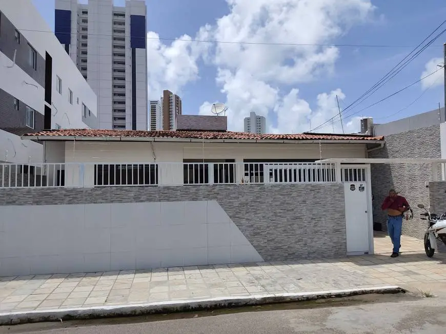 Foto 1 de Casa com 3 Quartos à venda, 200m² em Miramar, João Pessoa