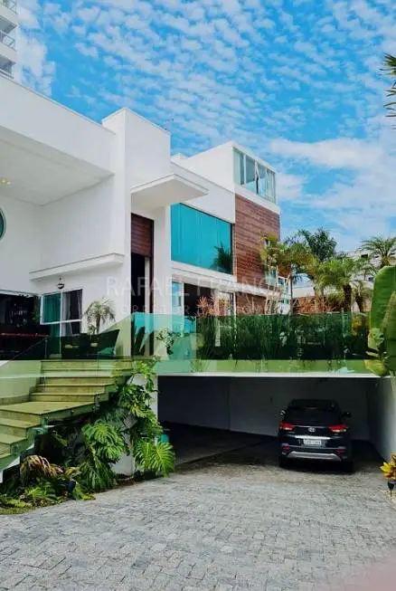 Foto 4 de Casa com 5 Quartos à venda, 538m² em Balneário Santa Clara , Itajaí