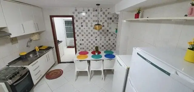 Foto 4 de Casa de Condomínio com 2 Quartos à venda, 78m² em Praia do Flamengo, Salvador