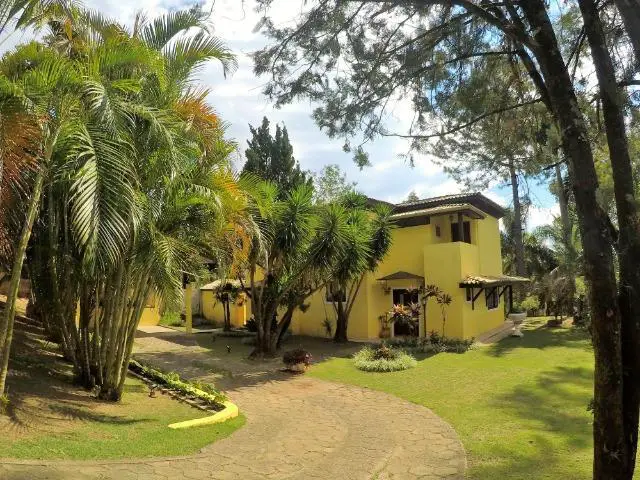 Foto 1 de Chácara com 3 Quartos para venda ou aluguel, 340m² em Chácaras São José, São José dos Campos