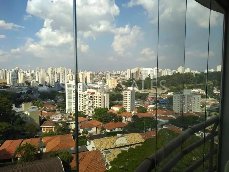 Foto 3 de Cobertura com 3 Quartos para alugar, 230m² em Vila Monumento, São Paulo