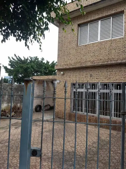 Foto 1 de Sobrado com 2 Quartos à venda, 150m² em Vila Paranaguá, São Paulo