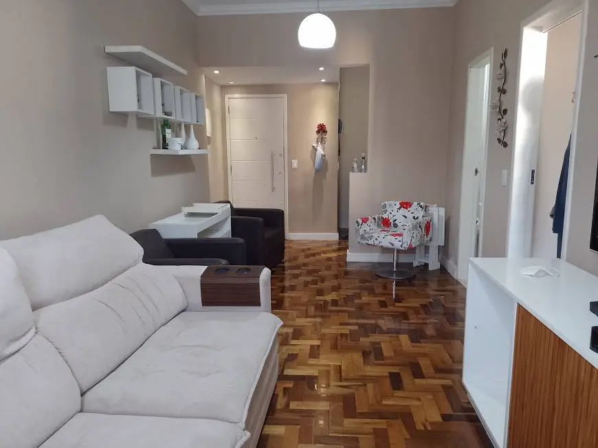 Foto 1 de Apartamento com 1 Quarto à venda, 60m² em Laranjeiras, Rio de Janeiro