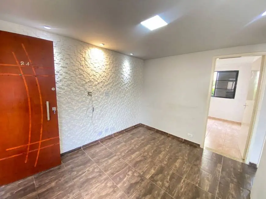 Foto 1 de Apartamento com 2 Quartos para alugar, 44m² em Guaianases, São Paulo