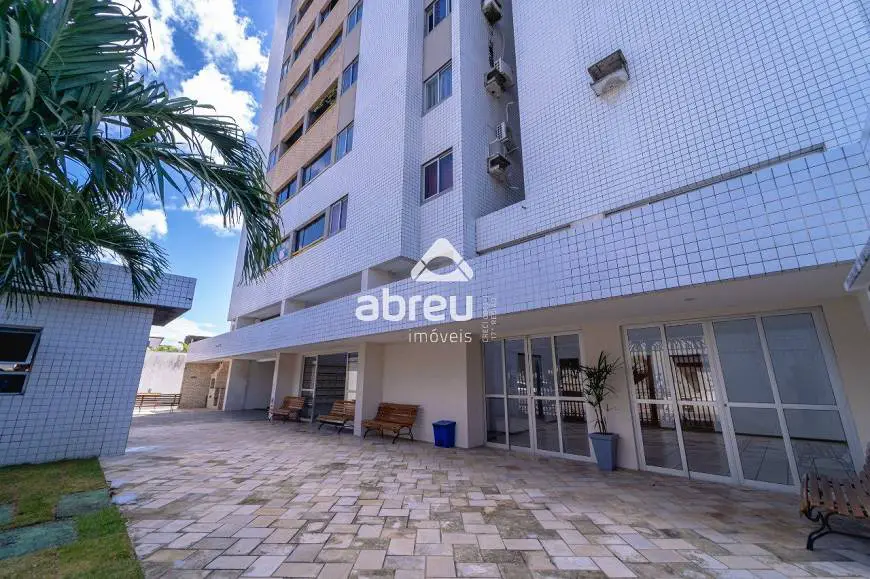 Foto 3 de Apartamento com 2 Quartos para alugar, 56m² em Lagoa Nova, Natal