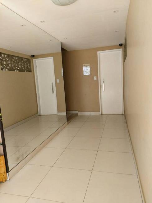 Foto 2 de Apartamento com 2 Quartos para alugar, 60m² em Rio Doce, Olinda