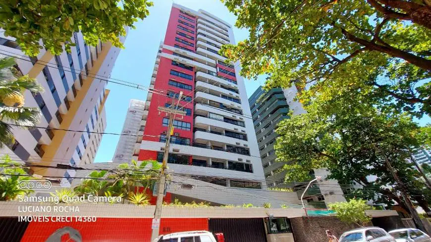 Foto 1 de Apartamento com 3 Quartos para alugar, 97m² em Boa Viagem, Recife
