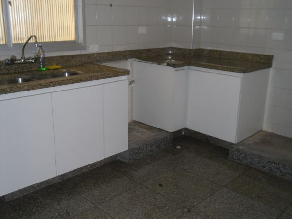 Foto 4 de Apartamento com 3 Quartos para alugar, 110m² em Centro, Londrina