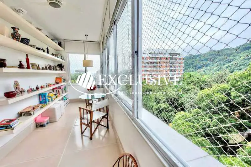 Foto 1 de Apartamento com 3 Quartos à venda, 110m² em Gávea, Rio de Janeiro