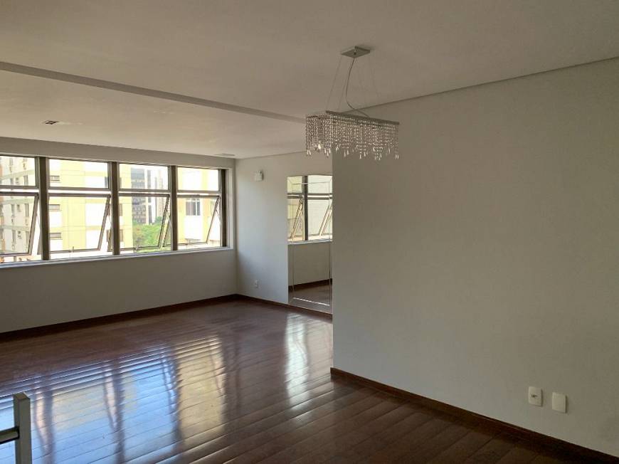 Foto 1 de Apartamento com 3 Quartos para alugar, 120m² em Lourdes, Belo Horizonte