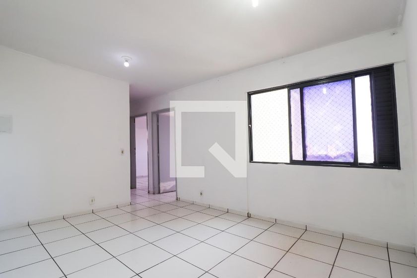 Foto 1 de Apartamento com 3 Quartos para alugar, 85m² em Setor Leste Vila Nova, Goiânia