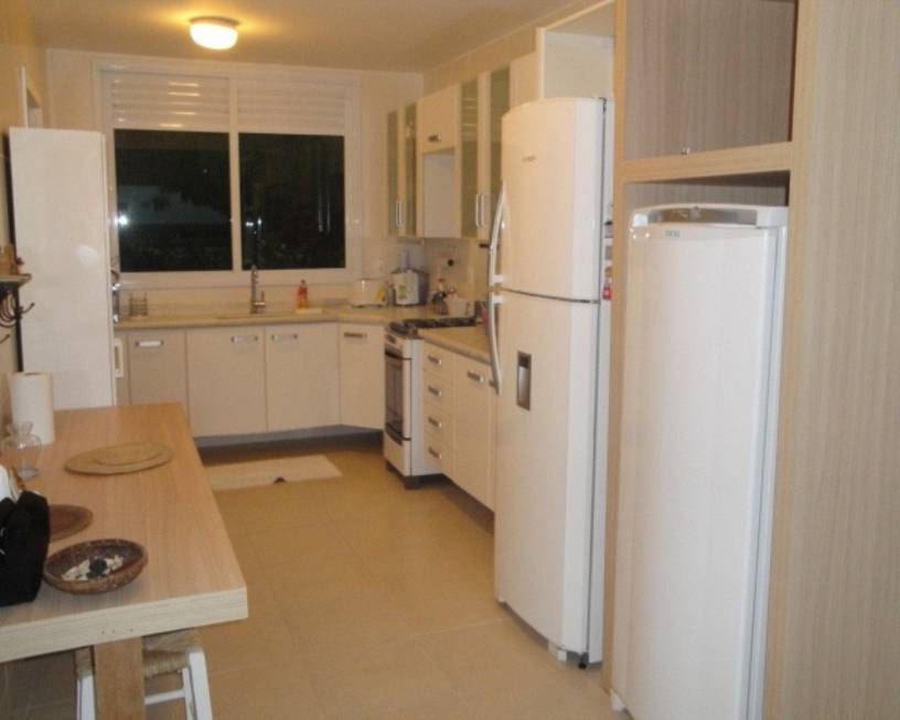 Foto 3 de Apartamento com 4 Quartos à venda, 150m² em Ponta das Canas, Florianópolis