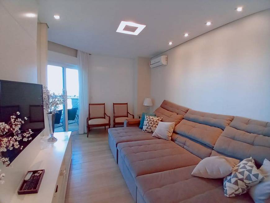 Foto 5 de Apartamento com 4 Quartos à venda, 238m² em Zona 01, Maringá
