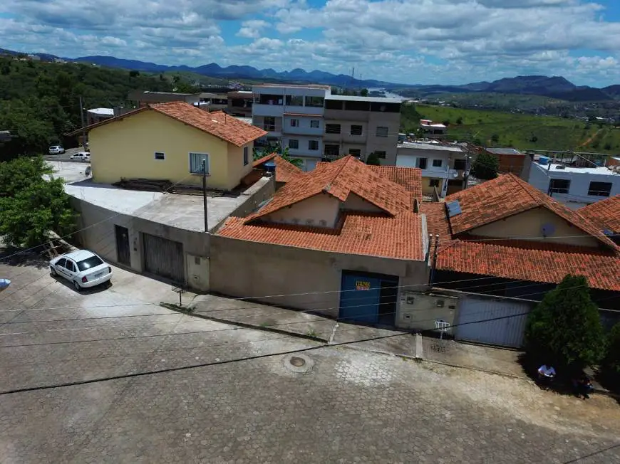 Foto 1 de Casa com 2 Quartos à venda, 180m² em Fioravante Marino, Colatina