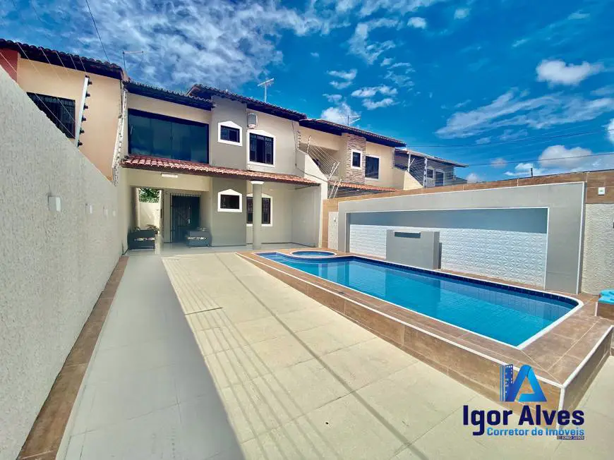 Foto 1 de Casa com 4 Quartos à venda, 180m² em JOSE DE ALENCAR, Fortaleza