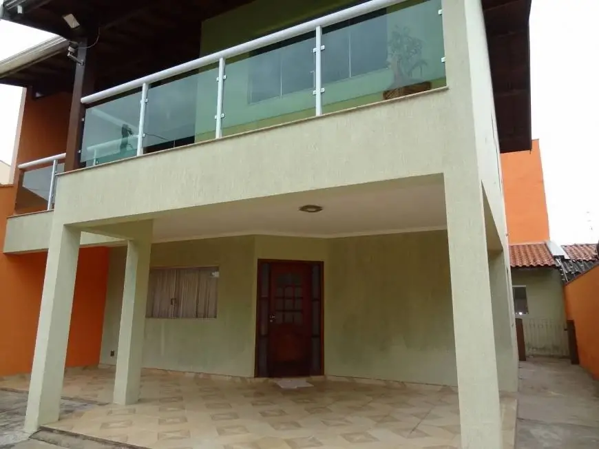 Foto 1 de Casa com 4 Quartos para venda ou aluguel, 220m² em Residencial São José, Paulínia