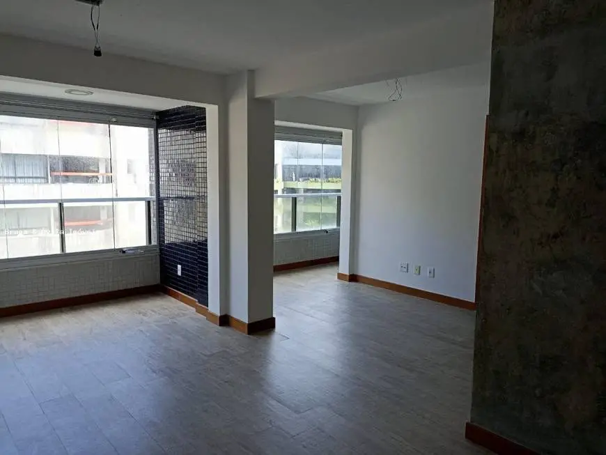 Foto 4 de Apartamento com 1 Quarto à venda, 150m² em Ondina, Salvador