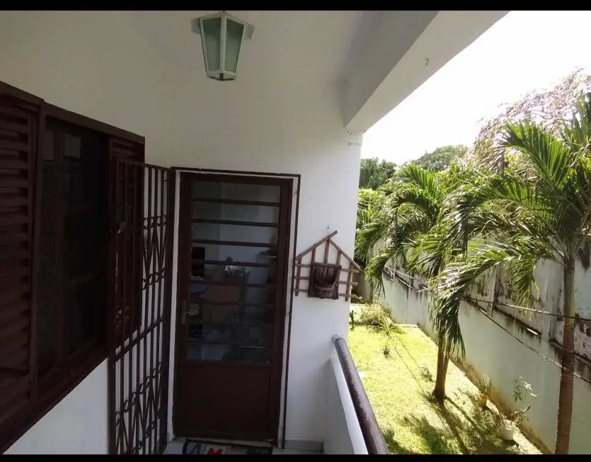 Foto 2 de Apartamento com 2 Quartos para alugar, 79m² em Aleixo, Manaus