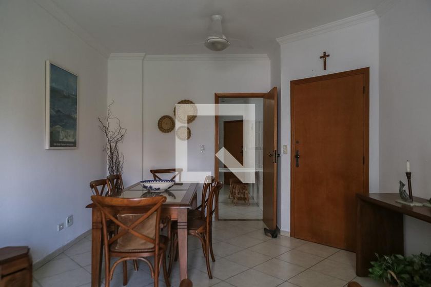 Foto 4 de Apartamento com 2 Quartos para alugar, 89m² em Gonzaga, Santos