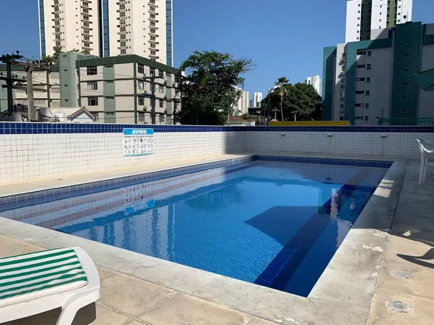 Foto 1 de Apartamento com 3 Quartos para alugar, 84m² em Tamarineira, Recife