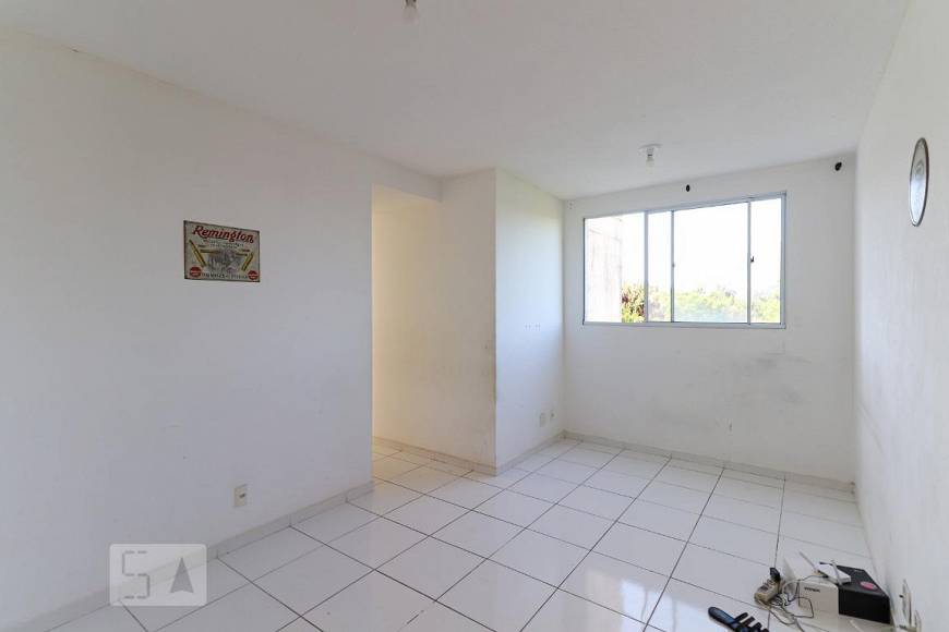 Foto 1 de Apartamento com 3 Quartos para alugar, 60m² em Vargem Pequena, Rio de Janeiro
