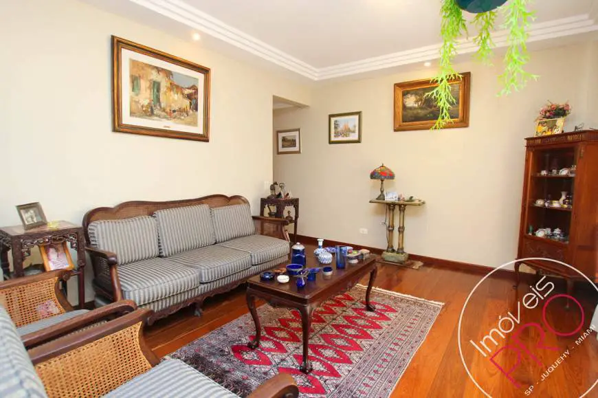 Foto 5 de Apartamento com 4 Quartos à venda, 143m² em Moema, São Paulo